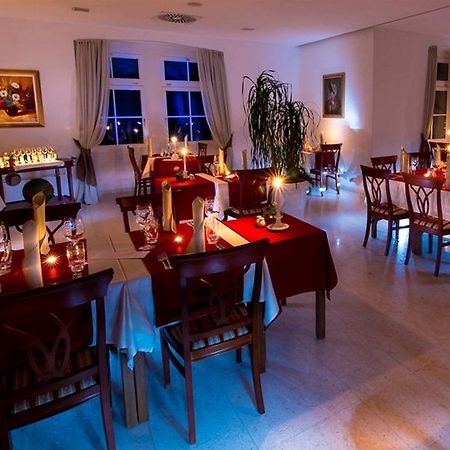Hotel Rimski Dvor - Rimske Terme リムスケ・トプリツェ エクステリア 写真